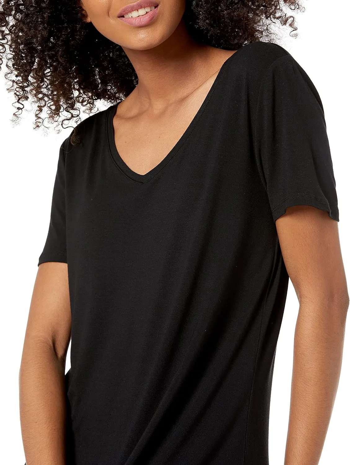 Amazon Essentials Women's Regular Short-Sleeve V-Neck Swing Dress
