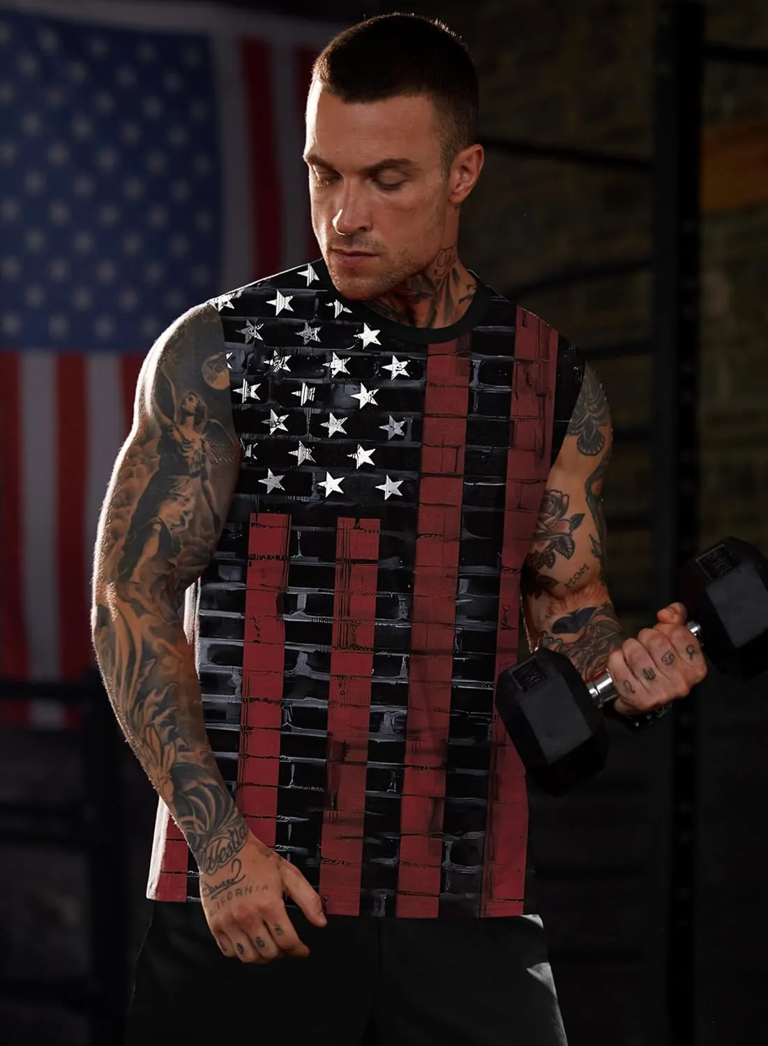 Mainfini Men's Muscle Tank Tops Sleeveless Tee Shirts American Flag Graphic Gym Workout USA Tank (S-3XL)