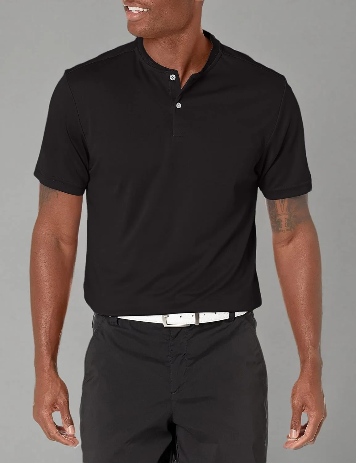 PGA TOUR Men's Pique Short Sleeve Golf Polo Shirt with Casual Collar
